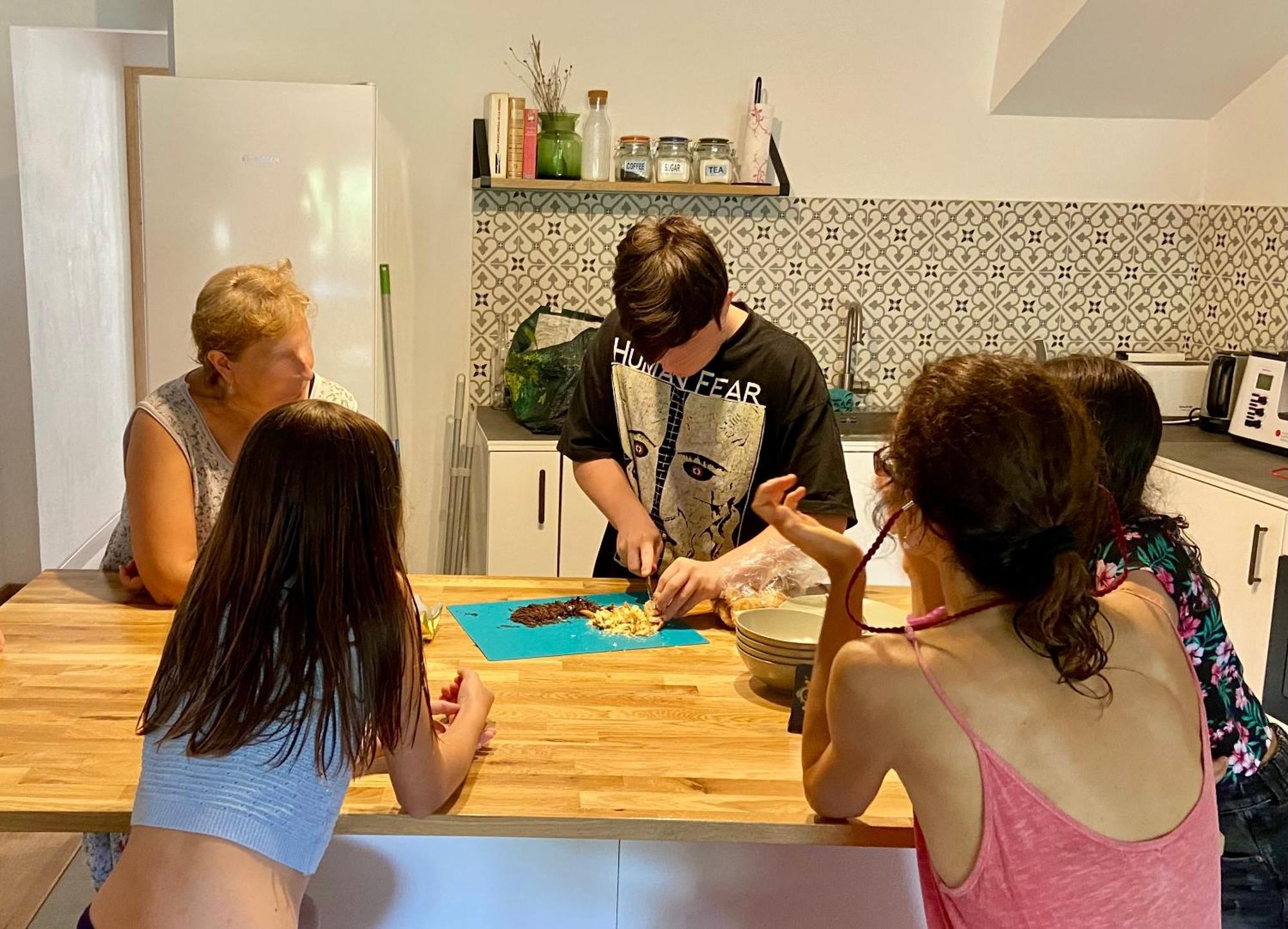 Villa Casa Acollidora I Familiar Amb Jardi I Barbacoa Àger Esterno foto