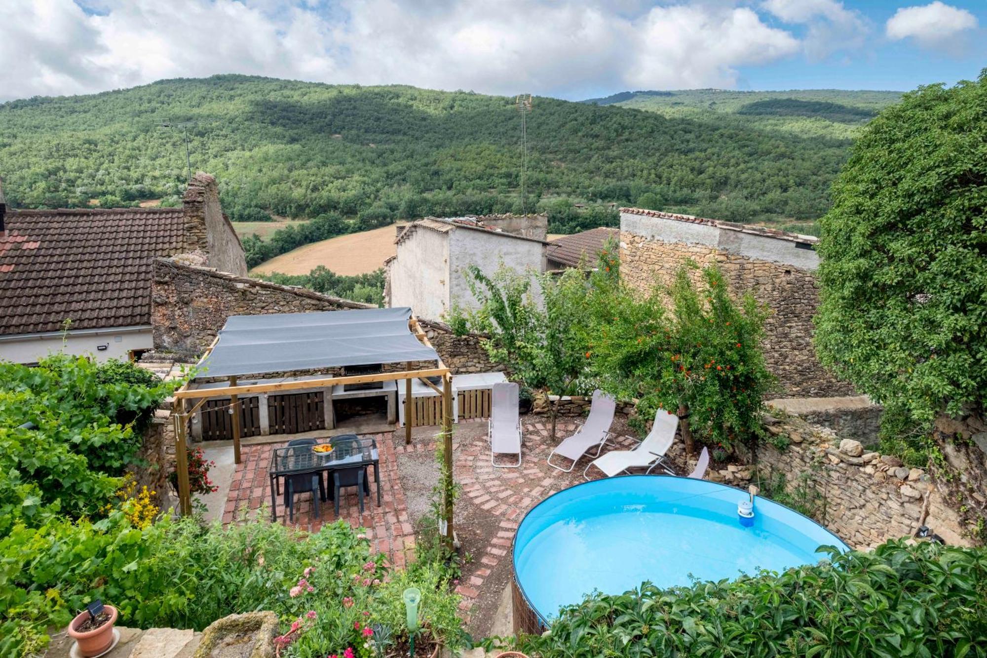 Villa Casa Acollidora I Familiar Amb Jardi I Barbacoa Àger Esterno foto